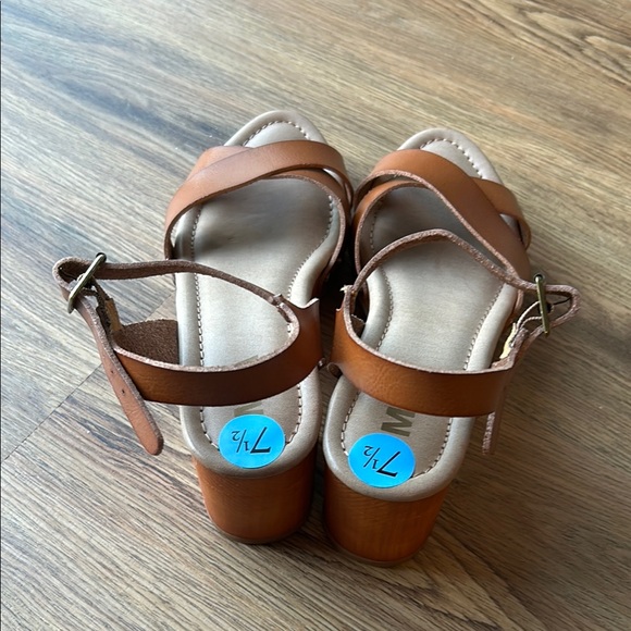 MIA Brown Strappy Sandals - Picture 4 of 5